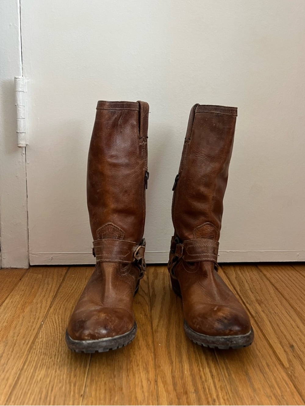 Frey boot with zipper on the side - Picture 2 of 6